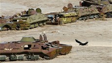 Sovtskou invazi do Afghánistánu dnes pipomínají jen stovky vrak armádní