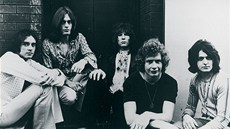Skupina Yes v roce 1969: zleva Peter Banks (kytara), Tony Kaye (varhany), Chris