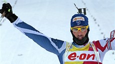 Martin Fourcade z Francie coby vítěz sprintu Světového poháru v Chanty Martin Fourcade z Francie coby vítěz sprintu Světového poháru v Chanty