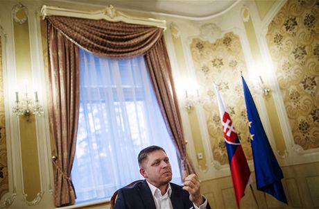 Robert Fico pi rozhovoru pro slovenský deník SME.