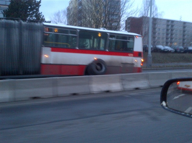 Stedení nehoda autobusu v Modanech.