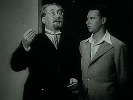 Jaroslav Marvan a Ladislav Peek ve filmu kola základ ivota! (1938)