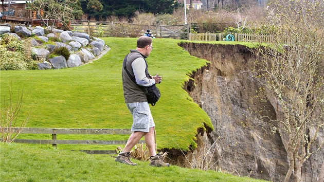 Sesuv pdy na ostrov Whidbey Island (27. bezna 2013)