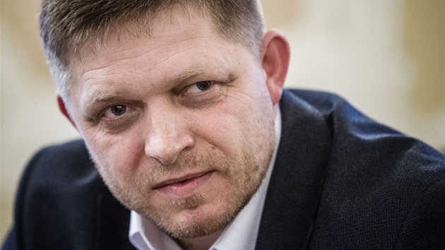 Robert Fico pi rozhovoru pro slovenský deník SME.