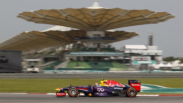 Mark Webber pi trninku na Velkou cenu Malajsie 