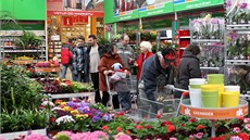 Hobby market Uni hobby v Jihlav. Zatím zstává jediným nájemcem nákupní zóny na jihlavském pitálském pedmstí.