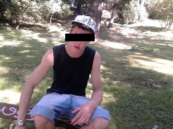 Policiií stíhaný mladík Jakub D,, který podle policist pihlíel brutální