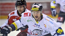Olomoucký Petr Kolouch stíhá Tomáše Bulíka z Liberce. Olomoucký Petr Kolouch stíhá Tomáše Bulíka z Liberce.