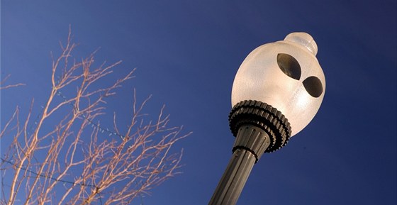 Pouliní lampa v novomexickém mst Roswell 