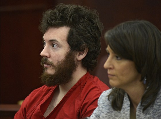 James Holmes bhem nedávného soudního líení spolen se svojí obhájkyní