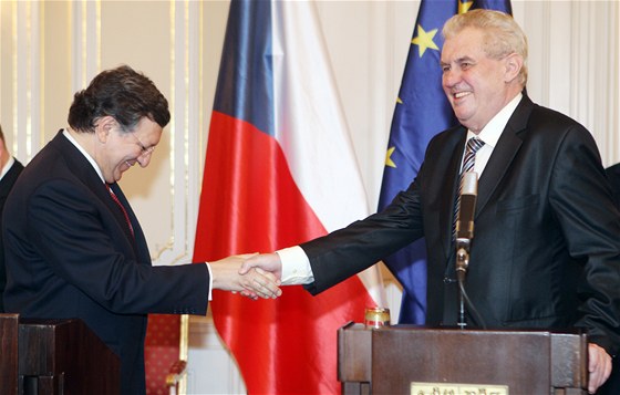 Prezident Milo Zeman podepsal na Praském hrad evropský stabilizaní