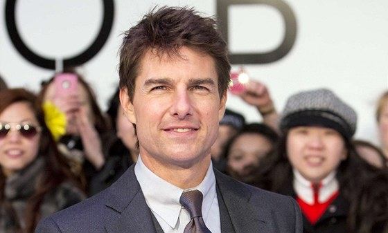Tom Cruise na londýnské premiée filmu Nevdomí (4. dubna 2013)