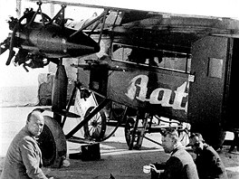 Firma Baa pronikla v roce 1924 i do letectv. Letadlo se pozdji stalo Tomi