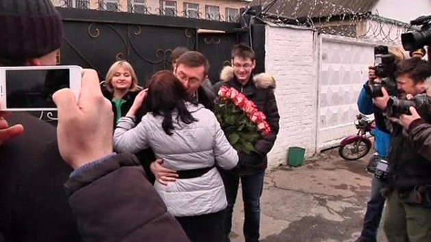 Jurij Lucenko opustil ukrajinskou vznici. Pjde ven i Tymoenkov? 