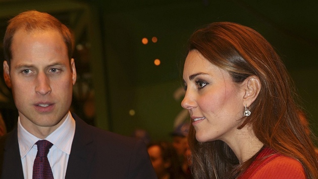 Princ William a jeho thotn manelka Catherine (5. dubna 2013)