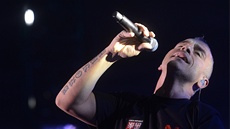 Italský zpěvák Eros Ramazzotti vystoupil 8. dubna v pražské O2 areně. Italský zpěvák Eros Ramazzotti vystoupil 8. dubna v pražské O2 areně.