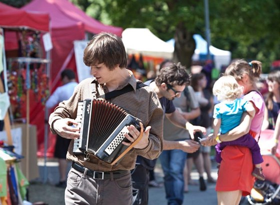 Festival Mezi ploty lidi bavil.