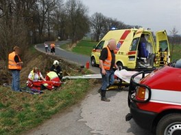 Nehoda v obci ernín  Hamerský mlýn na Jiínsku. (18. 4. 2013) 