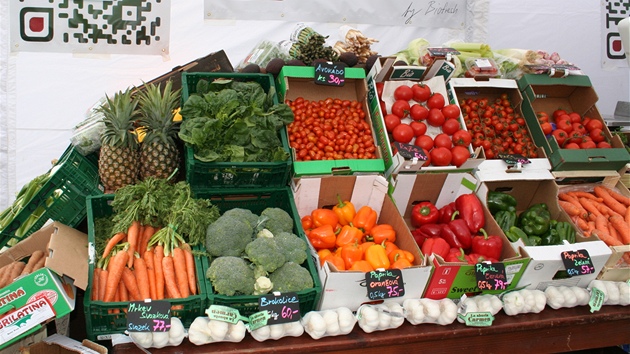 V rmci veletrhu Biostyl si lze nakoupit biopotraviny vetn ovoce a zeleniny. 