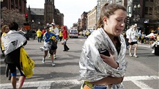 Zdrcená úastnice maratonu v Bostonu. (15. dubna 2013)