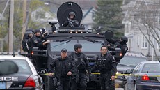 Tisíce policist pátrají v Bostonu a okolí po Docharu Carnajevovi, kterého