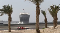 Felipe Massa z Ferrari bhem tréninku na Velkou cenu Bahrajnu.