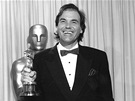 Oliver Stone s Oscarem za reii filmu Narozen 4. ervence