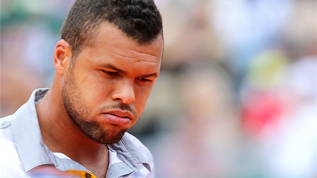 KONEC. Jo-Wilfried Tsonga prohrl v semifinle turnaje v Monte Carlu s Rafaelem Nadalem.