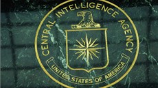 CIA si snaží kupovat v Afghánistánu vliv, nepřímo však penězi podporuje korupci. CIA si snaží kupovat v Afghánistánu vliv, nepřímo však penězi podporuje korupci.