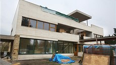 Oprava unikátní Volmanovy vily ve stedoeských elákovicích.