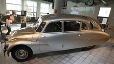 Tatra 87 cestovatel Jií Hanzelky a Miroslava Zikmunda