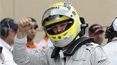 VÍTZ KVALIFIKACE. Pole position v Bahrajnu získal Nico Rosberg z Mercedesu.