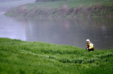 Pátrání po vodácích u Stránice na Hodonínsku