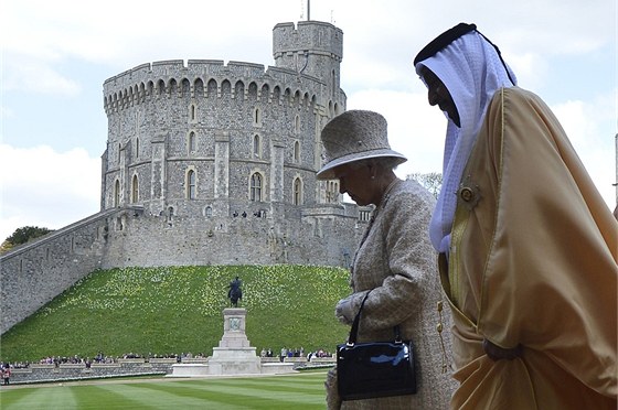 Britská královna Albta se zúastní ron stovek oficiálních akcí. Na snímku