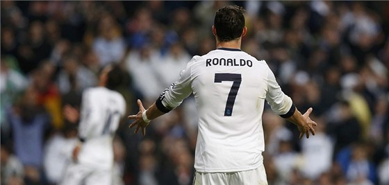 Cristiano Ronaldo se v semifinálové odvet Ligy mistr zlobí na spoluhráe