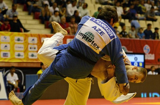 Alexander Jureka (v bílém) získal podruhé za sebou bronz z Grand Slamu (ilustraní foto).