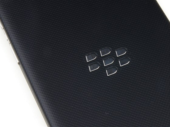 Nový systém BlackBerry 10 u zákazník nezafungoval. Spolenost se potýká s finanními problémy.