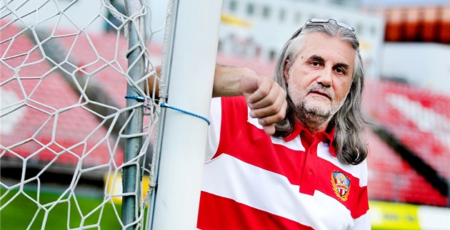 Václav Bartoněk, majitel brněnské Zbrojovky. Václav Bartoněk, majitel brněnské Zbrojovky.
