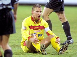 Fotbalista Horst Siegl v dresu FC Marila Pbram (10. listopadu 2002)