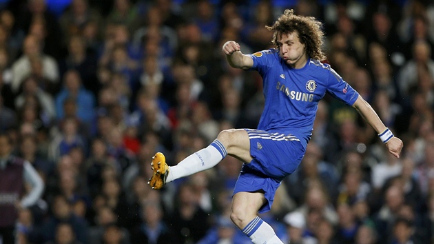 NPAH, STELA, GL. Tet branku Chellsea dv David Luiz.