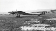 Nmecký bombardér Dornier Do 17 v roce 1937 na letiti v Curychu 