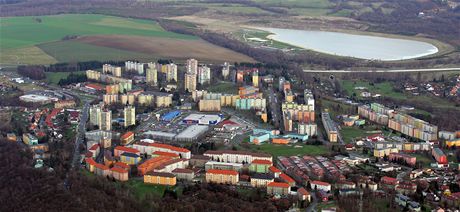 Majitelm panelákových byt v Sokolov dola trplivost s cenami tepla. Chtjí se odpojit od centrálního zásobování. Radnice je ale proti.