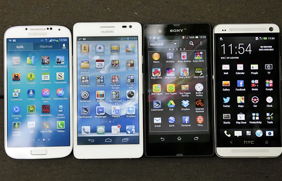 Samsung Galaxy S 4, HTC One, Huawei Ascend D2, Sony Xperia Z