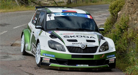 Jan Kopecký z továrního týmu koda bhem Rally Korsika.