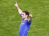 Branislav Ivanovi z Chelsea slav svj gl ve finle Evropsk ligy.