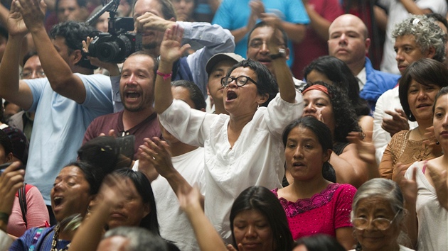 Guatemalci oslavuj rozsudek nad bvalm dikttorem Monttem (11. kvtna 2013)