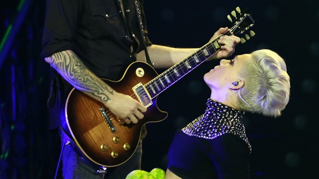 Koncert Pink, O2 arena Praha, 10.5.2013 