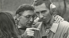 K letošním pětasedmdesátým narozeninám dostal Jiří Menzel výstavu fotografií a... K letošním pětasedmdesátým narozeninám dostal Jiří Menzel výstavu fotografií a...