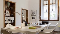 Italská designérka Antonella Dedini se nedávno přestěhovala do bytu v... Italská designérka Antonella Dedini se nedávno přestěhovala do bytu v...