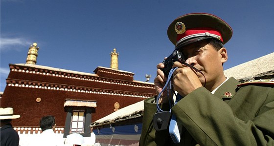 íntí vojáci si z Tibetu podle posledních studií odnáejí i posttraumatickou